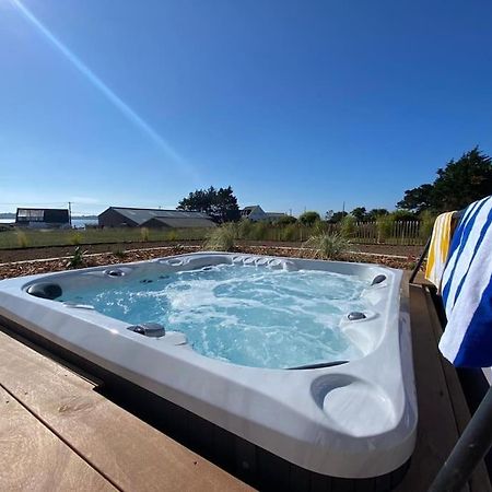 Villa Neuve Pour 6 Personnes Avec Spa Carantec Dış mekan fotoğraf