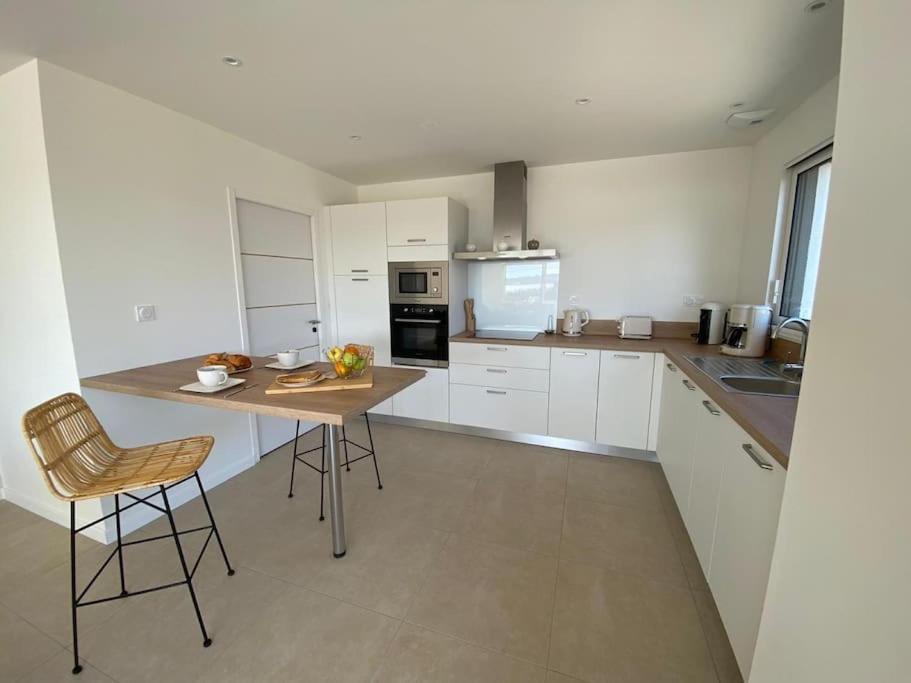 Villa Neuve Pour 6 Personnes Avec Spa Carantec Dış mekan fotoğraf